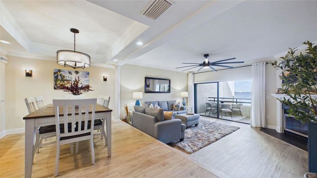 121 1ST STREET E 109, Tierra Verde, FL 33715