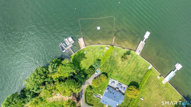 11 Pocono Point Road, Danbury, CT 06811