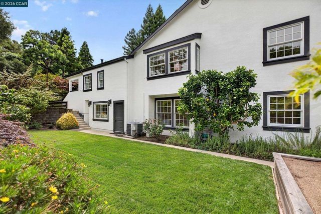21 Camino Del Diablo, Orinda, CA 94563