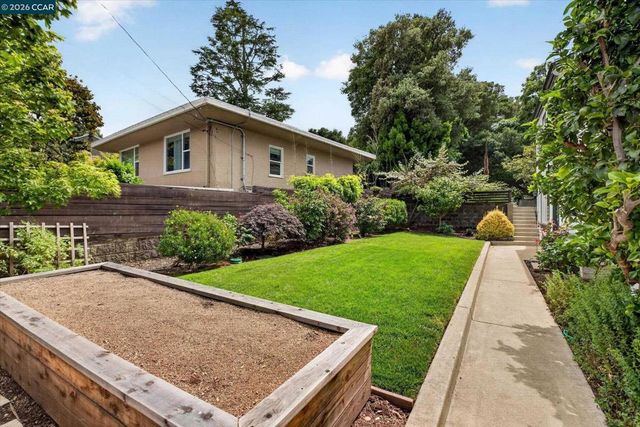 21 Camino Del Diablo, Orinda, CA 94563