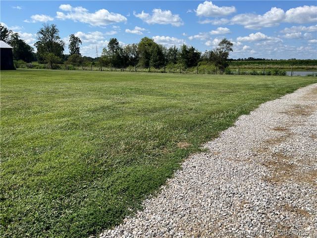 3002 S Hanover Saluda Road, Hanover, IN 47243