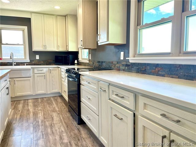 3002 S Hanover Saluda Road, Hanover, IN 47243