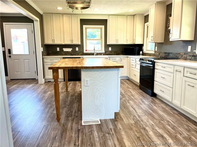 3002 S Hanover Saluda Road, Hanover, IN 47243