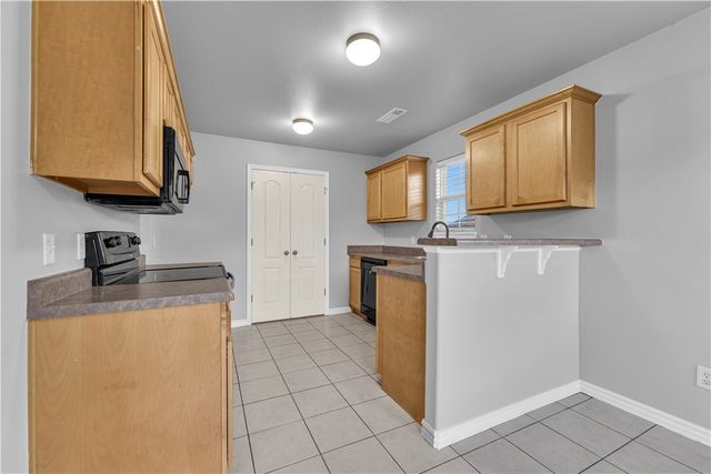 228 and 230 Copper Oaks Drive, Centerton, AR 72719