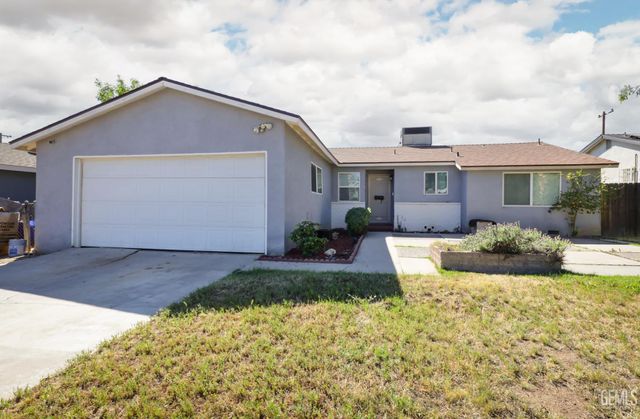 2800 N Pomona Street, Bakersfield, CA 93305