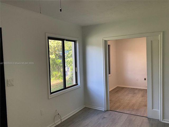 4821 NW 10 Avenue, Miami, FL 33127