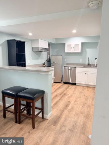 330 MOURNING DOVE DR, Newark, DE 19711