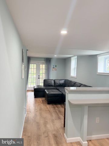 330 MOURNING DOVE DR, Newark, DE 19711
