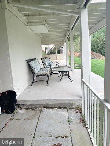 330 MOURNING DOVE DR, Newark, DE 19711