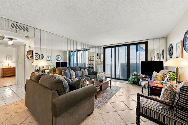 322 BUCHANAN Street 809, Hollywood, FL 33019