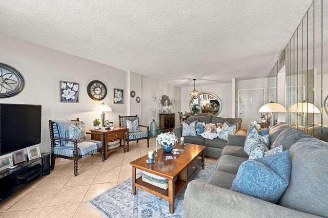 322 BUCHANAN Street 809, Hollywood, FL 33019
