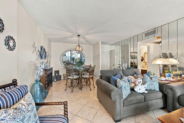 322 BUCHANAN Street 809, Hollywood, FL 33019