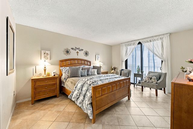 322 BUCHANAN Street 809, Hollywood, FL 33019