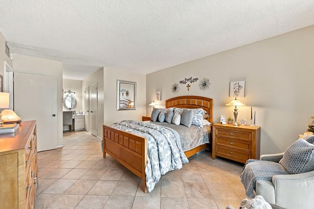 322 BUCHANAN Street 809, Hollywood, FL 33019