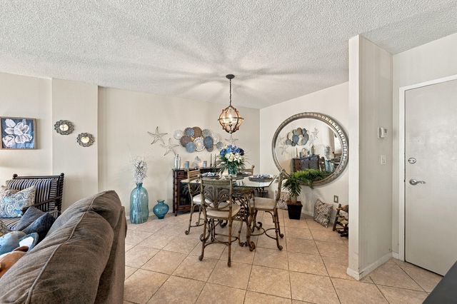 322 BUCHANAN Street 809, Hollywood, FL 33019