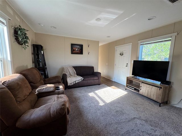 4215 Tennessee Trail, Granbury, TX 76048