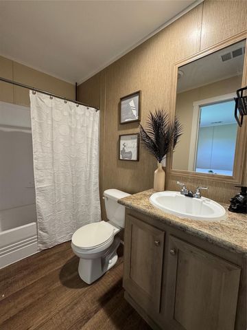 4215 Tennessee Trail, Granbury, TX 76048