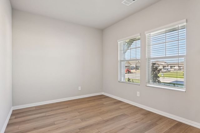 2117 Longchamp Lane, Seagoville, TX 75159
