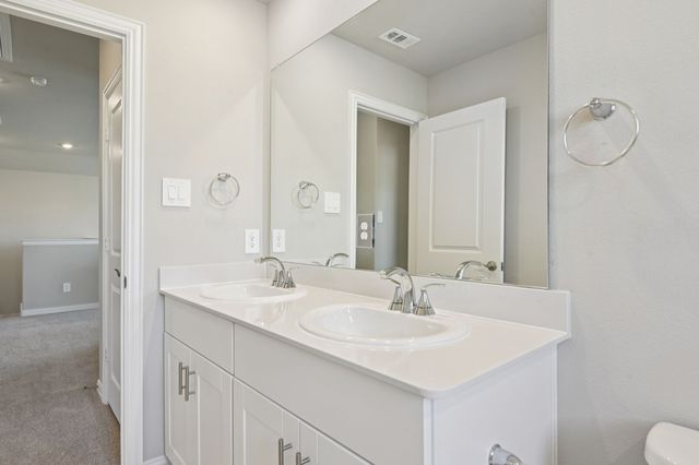 2117 Longchamp Lane, Seagoville, TX 75159