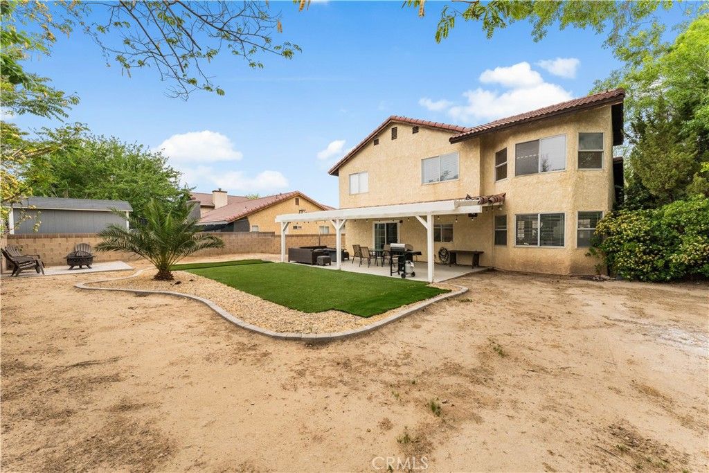 Image 39 of property listing at 3300 W Avenue J3, Lancaster, CA 93536