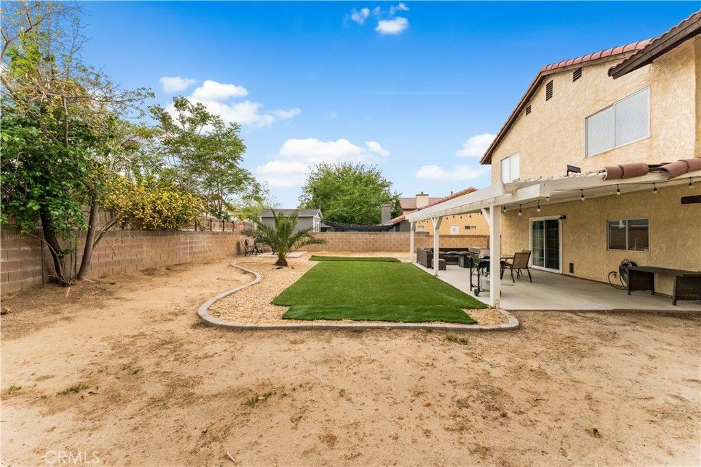 Image 40 of property listing at 3300 W Avenue J3, Lancaster, CA 93536