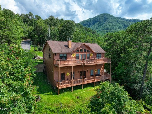 4109 Ole Smoky Way, Sevierville, TN 37862