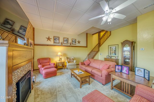 4109 Ole Smoky Way, Sevierville, TN 37862