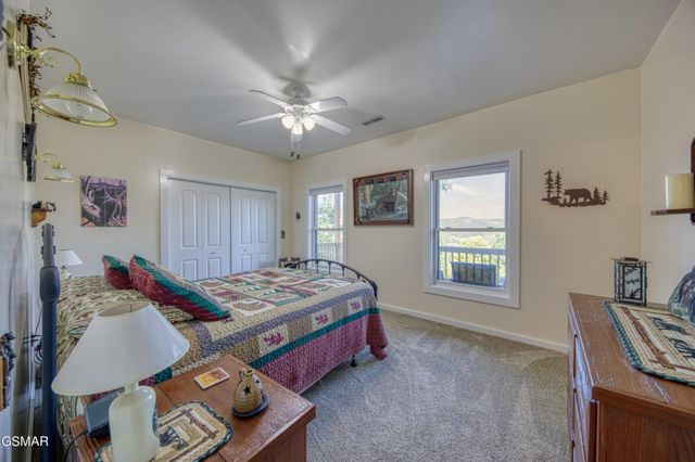 4109 Ole Smoky Way, Sevierville, TN 37862
