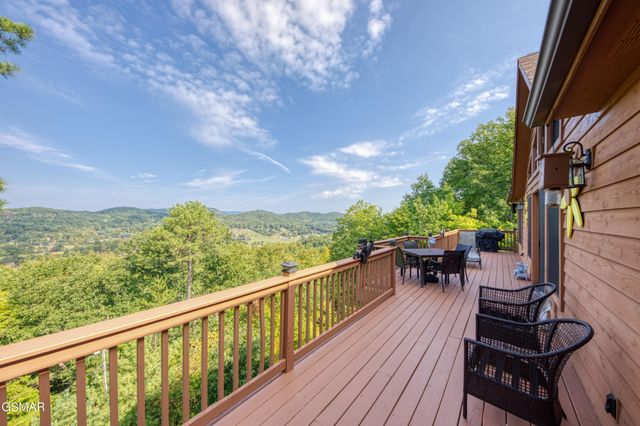 4109 Ole Smoky Way, Sevierville, TN 37862