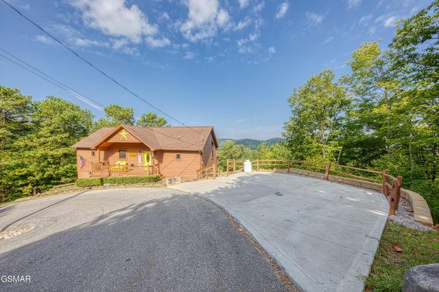 4109 Ole Smoky Way, Sevierville, TN 37862