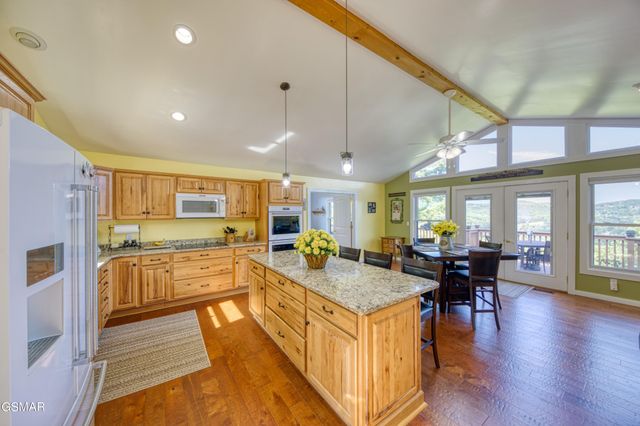 4109 Ole Smoky Way, Sevierville, TN 37862