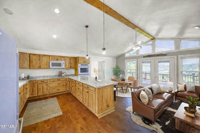 4109 Ole Smoky Way, Sevierville, TN 37862