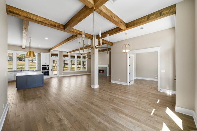 7 Linares Lane, Hot Springs Village, AR 71909