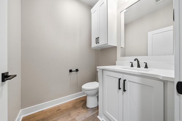 7 Linares Lane, Hot Springs Village, AR 71909