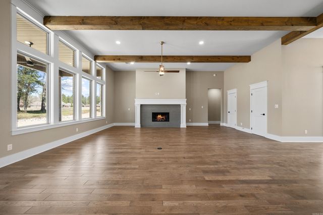 7 Linares Lane, Hot Springs Village, AR 71909