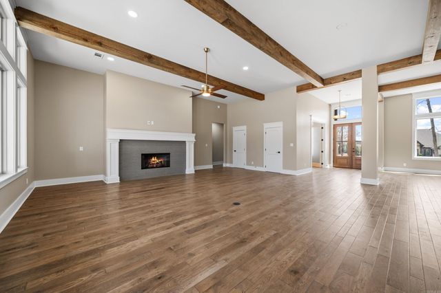 7 Linares Lane, Hot Springs Village, AR 71909