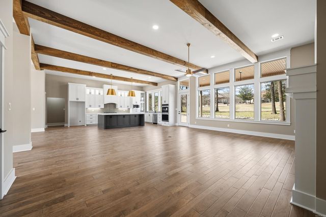 7 Linares Lane, Hot Springs Village, AR 71909