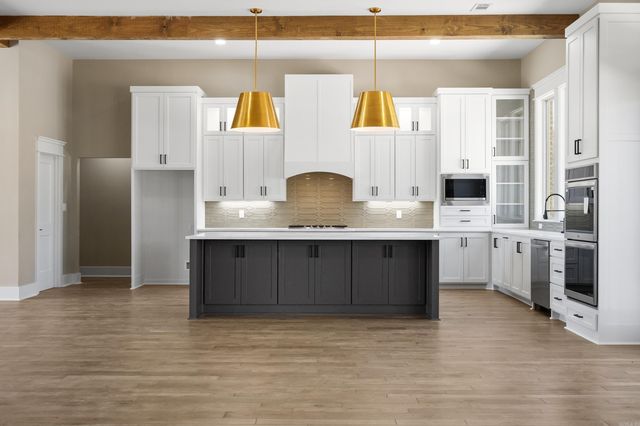 7 Linares Lane, Hot Springs Village, AR 71909