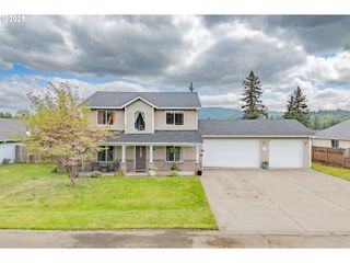 307 E WILSON St, Yacolt, WA 98675