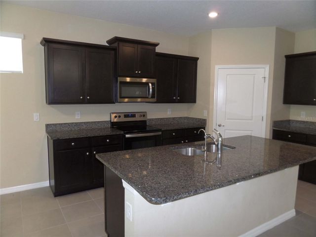 7832 PENROSE PLACE, Wildwood, FL 34785