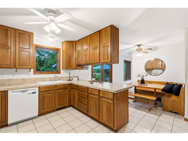 3842 Tradition Dr, Fort Collins, CO 80526