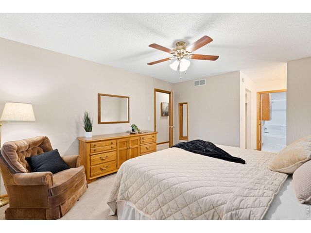 3842 Tradition Dr, Fort Collins, CO 80526