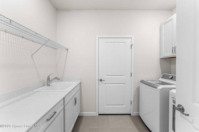 8870 Shoreline Avenue, Melbourne, FL 32940