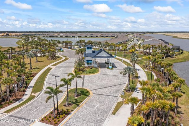 8870 Shoreline Avenue, Melbourne, FL 32940