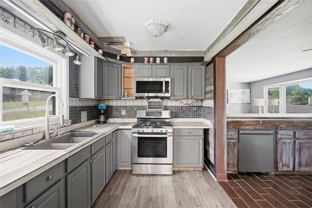 130 Pleasant Avenue, Peters Twp, PA 15317