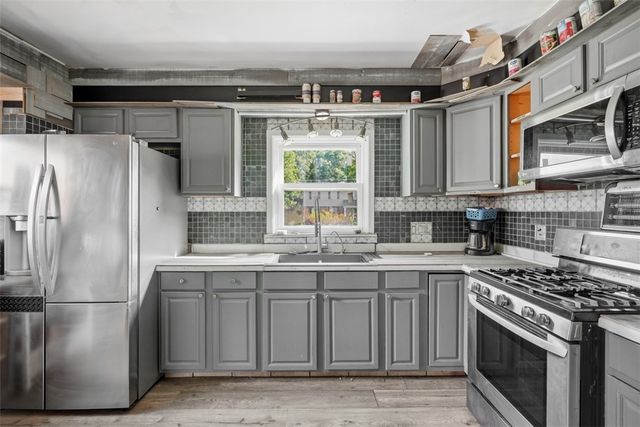 130 Pleasant Avenue, Peters Twp, PA 15317