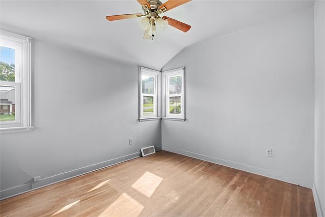 130 Pleasant Avenue, Peters Twp, PA 15317