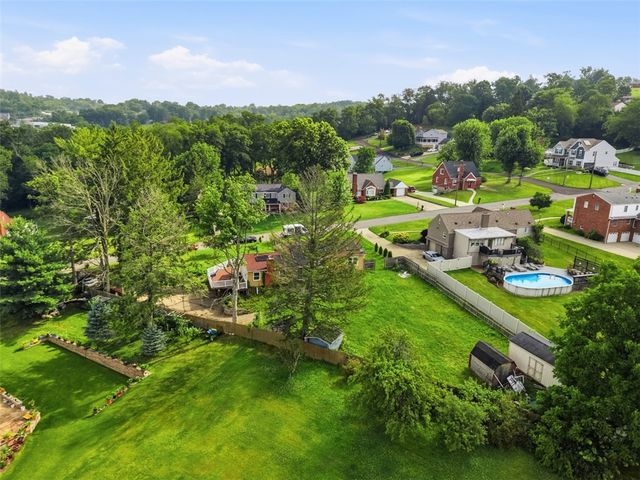 130 Pleasant Avenue, Peters Twp, PA 15317
