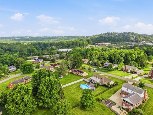 130 Pleasant Avenue, Peters Twp, PA 15317