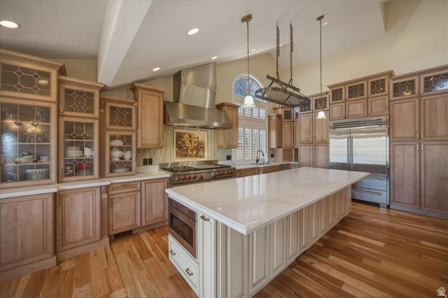 3205 E DANISH WAY, Cottonwood Heights, UT 84121